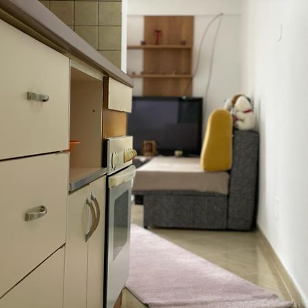 Guesthouse & Hospitality ベラト エクステリア 写真