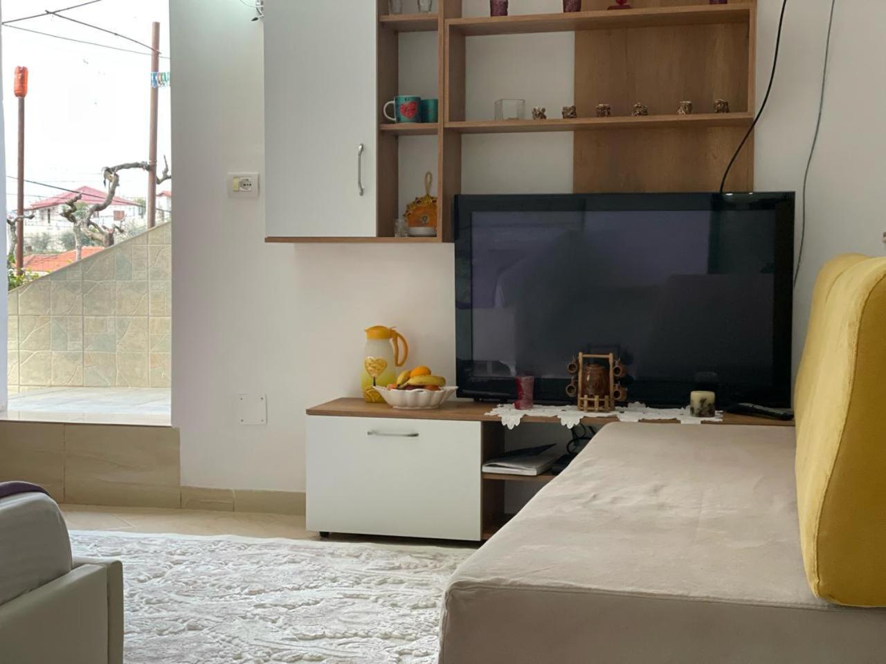Guesthouse & Hospitality ベラト エクステリア 写真